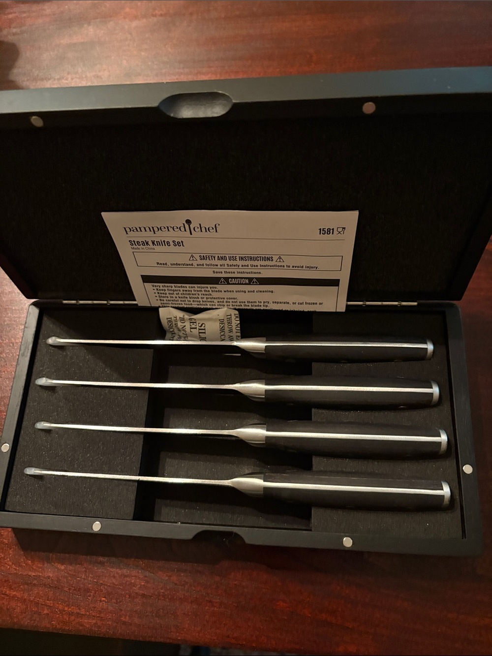 Pampered Chef Steak Knife Set with Black Handles